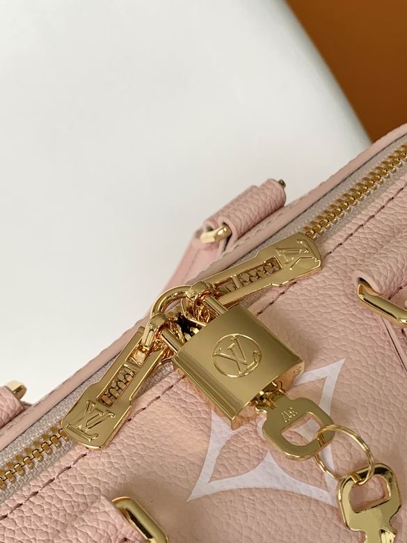 Louis Vuitton Speedy