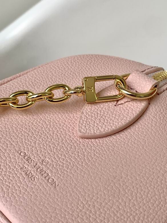 Louis Vuitton Speedy