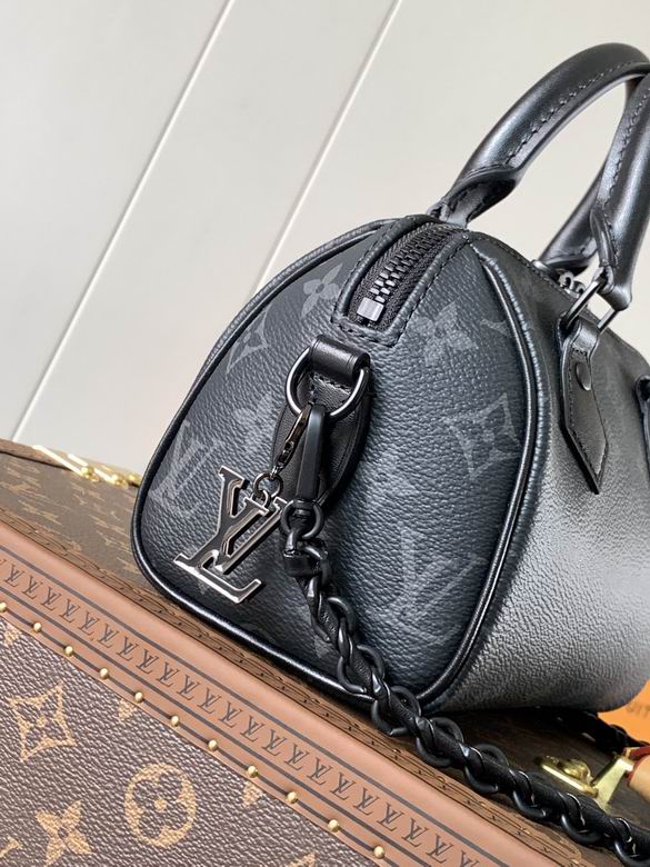 Louis Vuitton Speedy