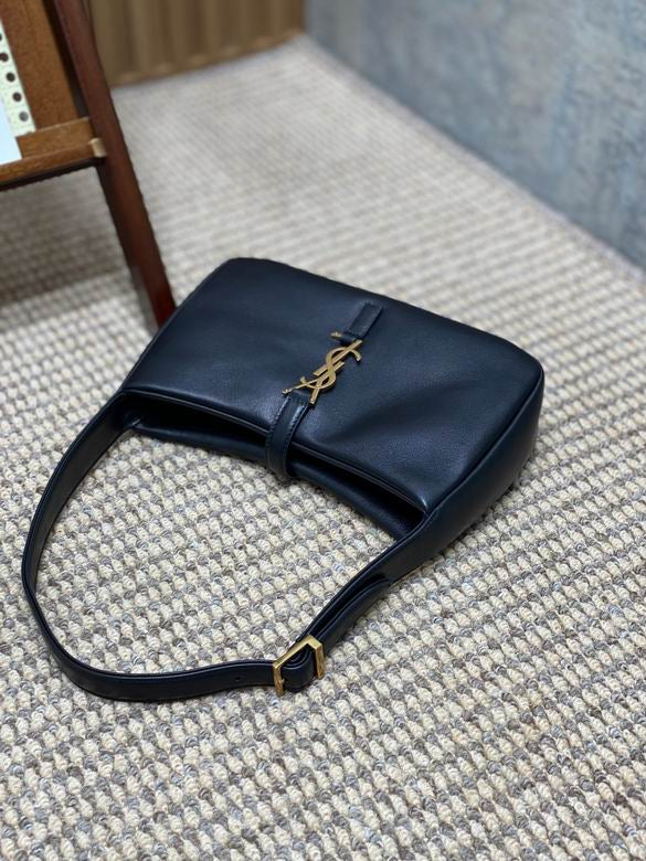 Saint Laurent