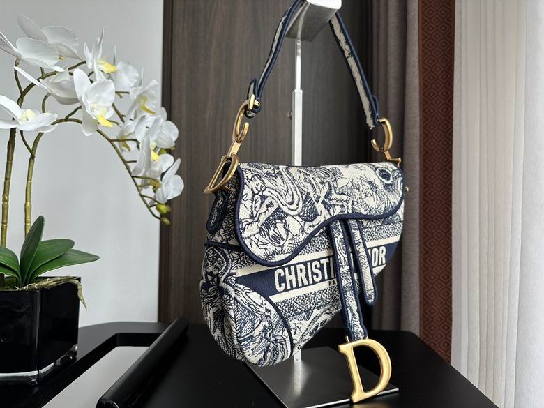 Dior Saddle