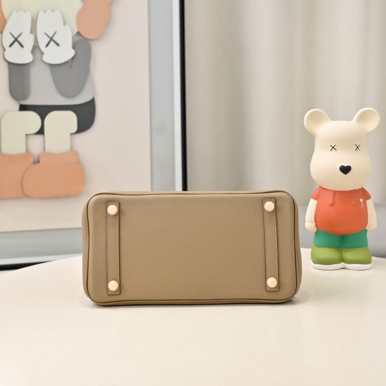 Hermes Kelly