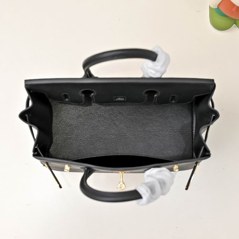 Hermes Kelly