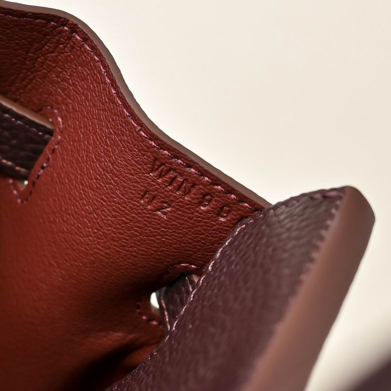 Hermes Kelly