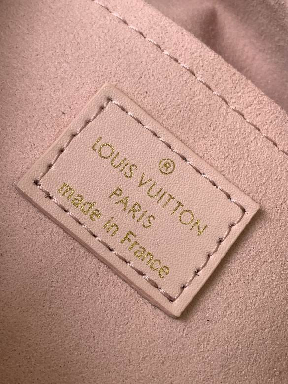 Louis Vuitton Speedy