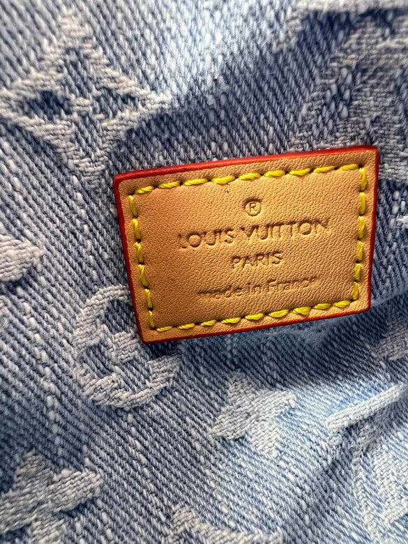 Louis Vuitton Speedy