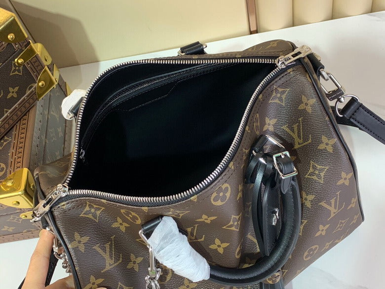 Louis Vuitton Speedy