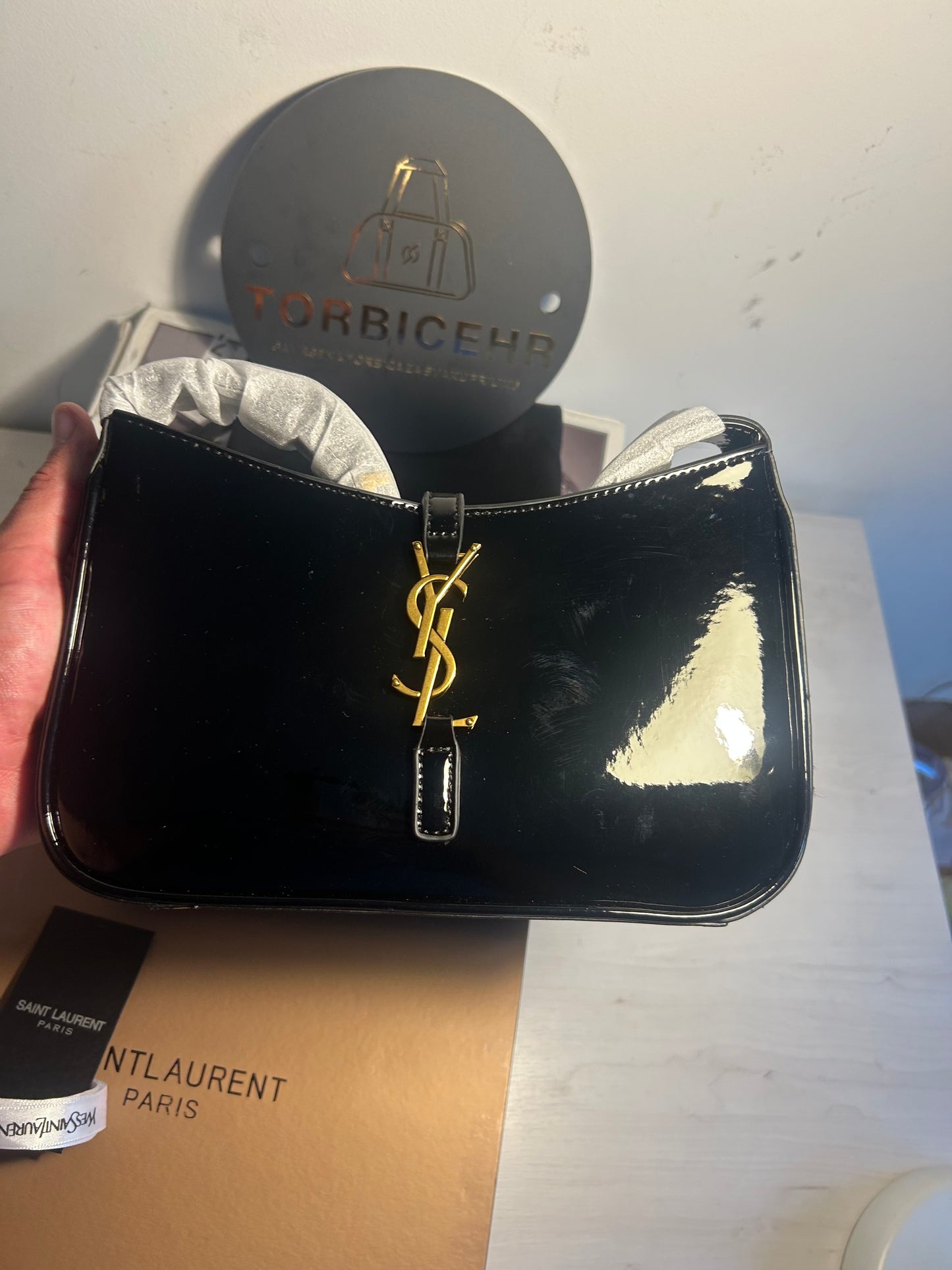 Yves Saint Laurent (odmah dostupno)