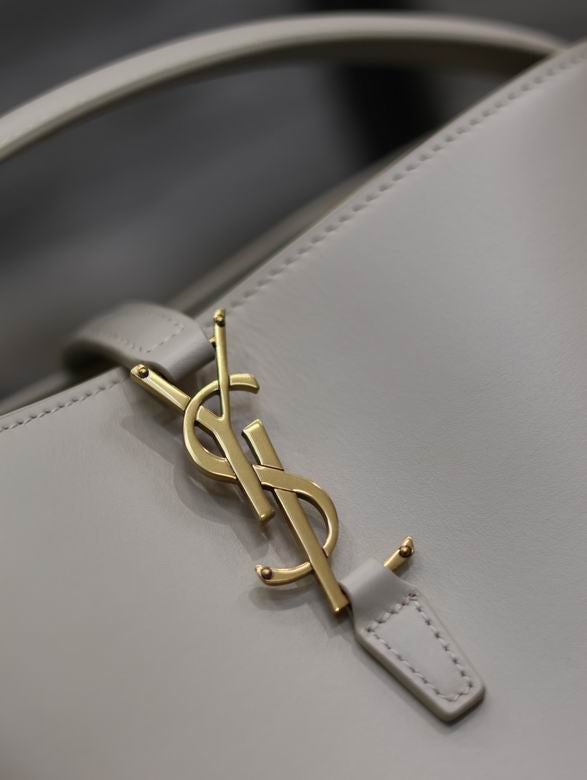 Saint Laurent