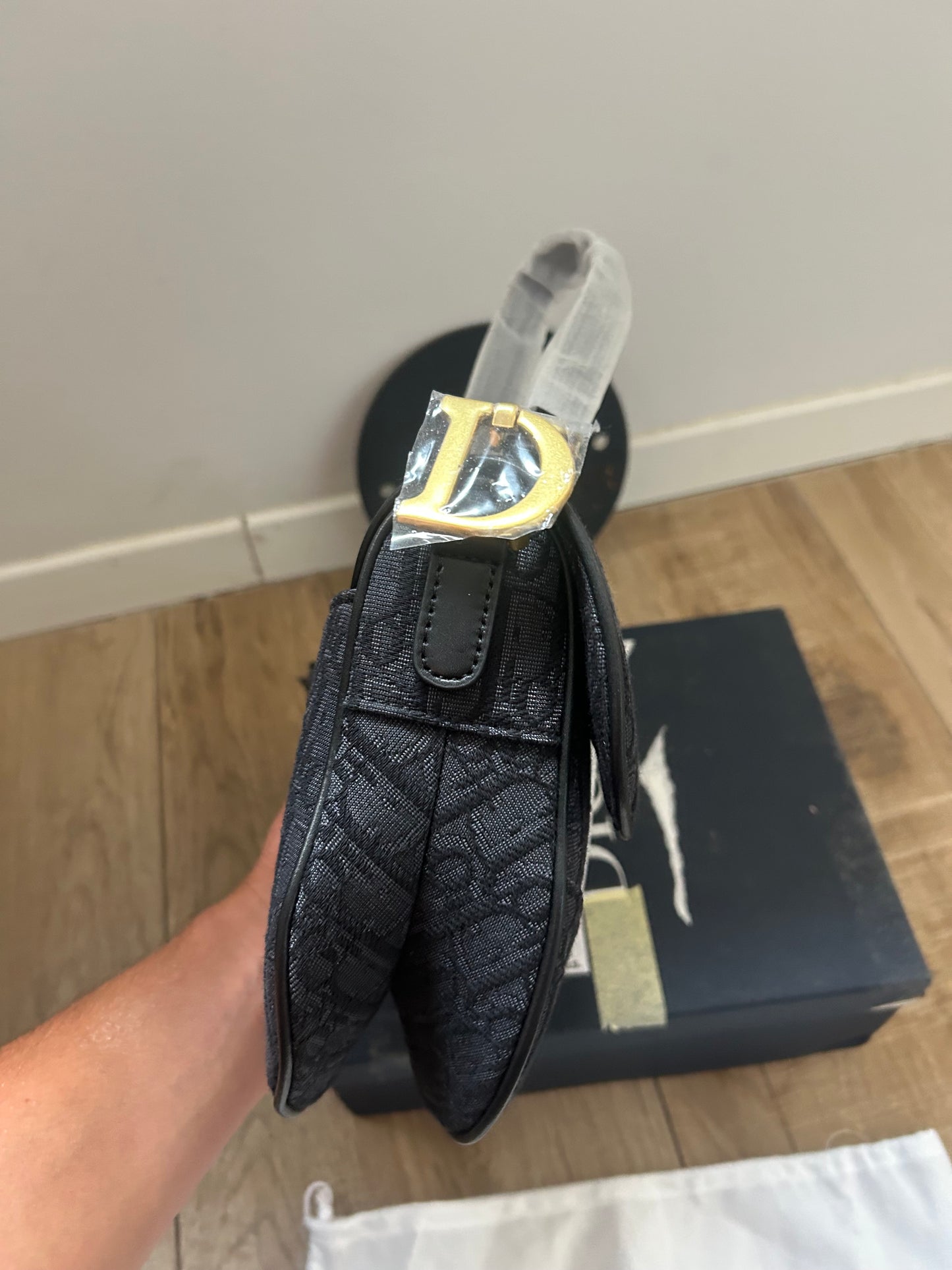 Dior Saddle (odmah dostupno)