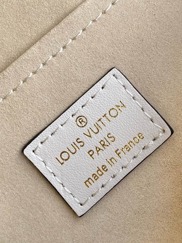 Louis Vuitton Speedy