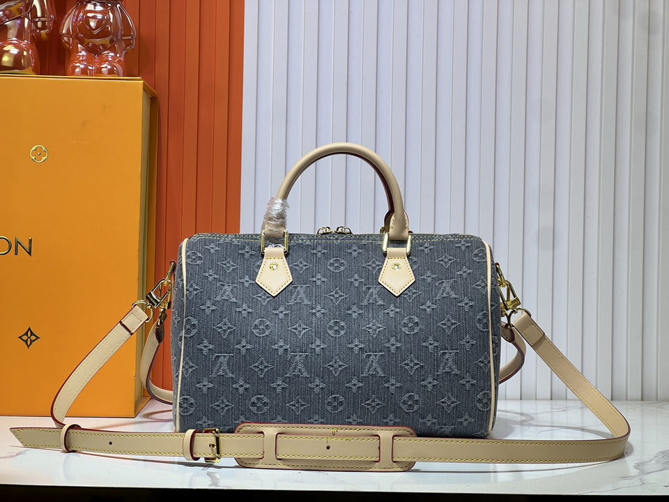 Louis Vuitton Speedy