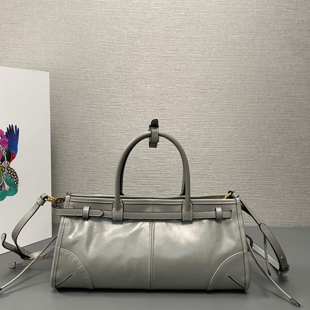 Prada Bonnie