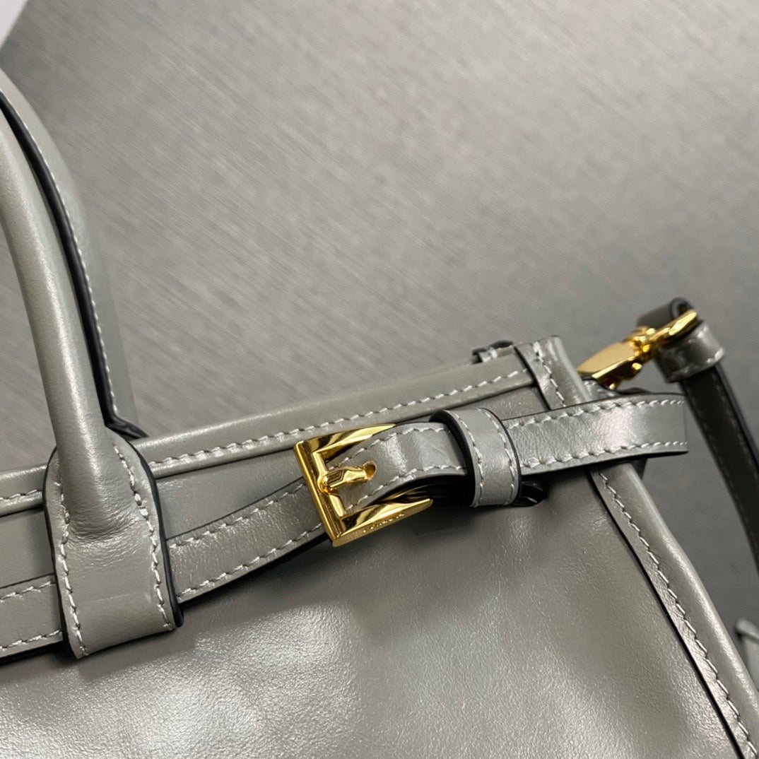 Prada Bonnie