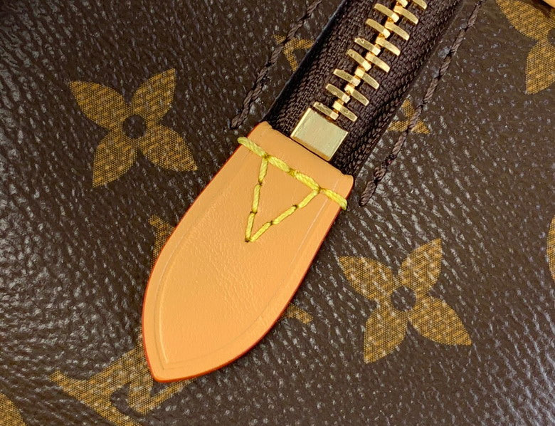 Louis Vuitton Speedy