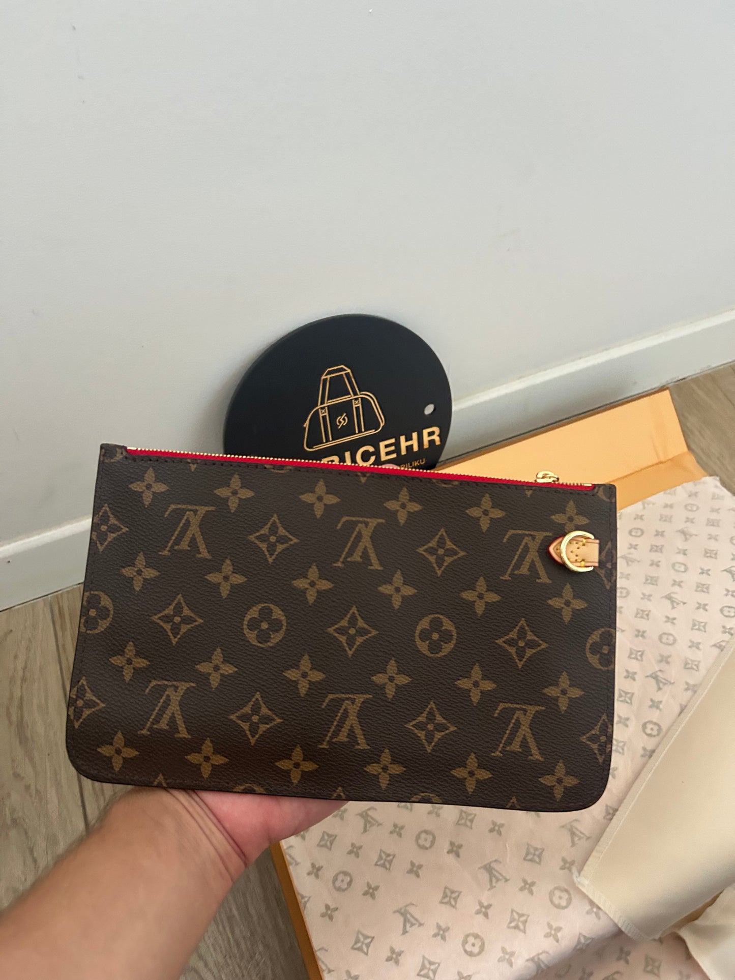 Louis Vuitton Neverfull (odmah dostupno)