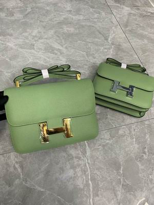 Hermes Constance Epsom