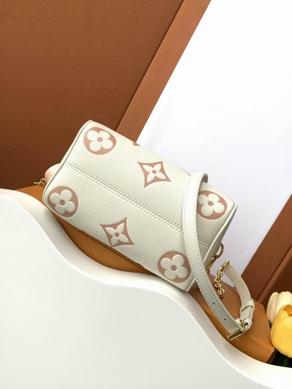 Louis Vuitton Speedy