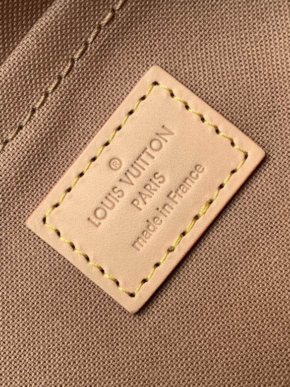 Louis Vuitton Speedy