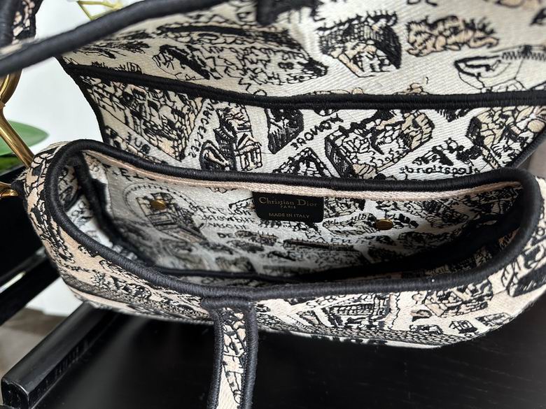 Dior Saddle
