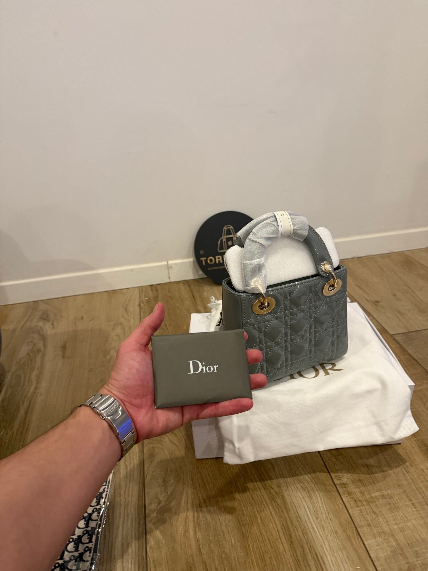 Dior Lady (odmah dostupno)