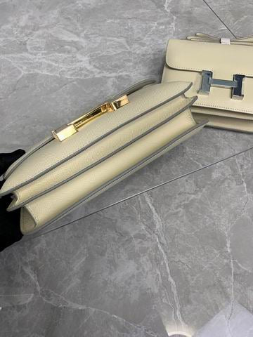 Hermes Constance Epsom