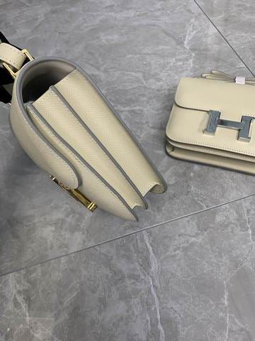 Hermes Constance Epsom