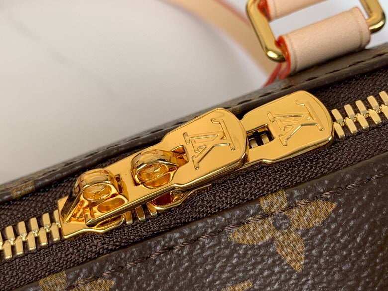 Louis Vuitton Speedy