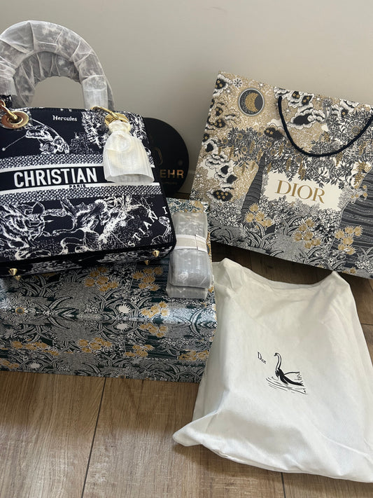 Dior Lady (odmah dostupno)