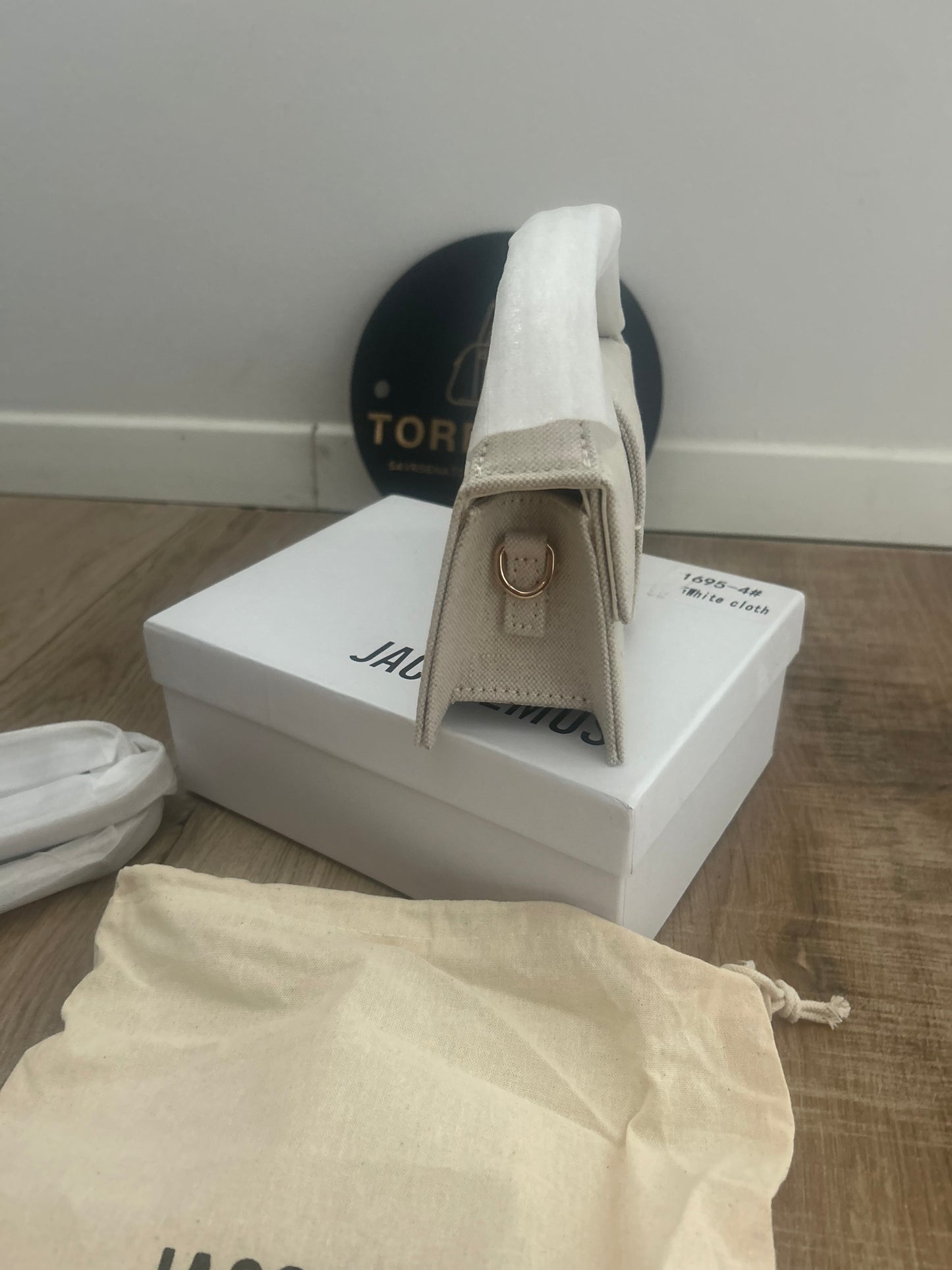 Jacquemus (odmah dostupno)