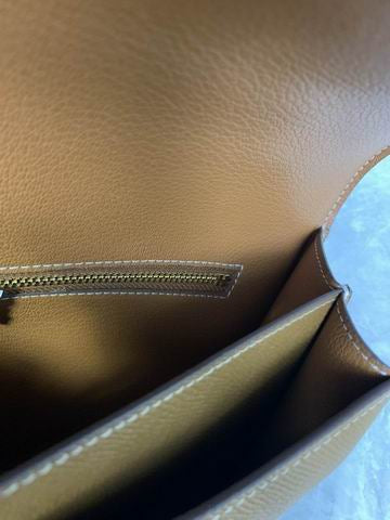 Hermes Constance Epsom