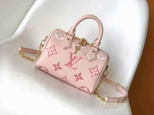 Louis Vuitton Speedy