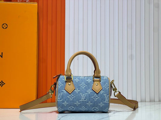 Louis Vuitton Speedy