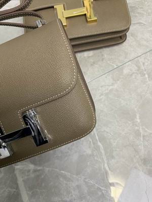 Hermes Constance Epsom