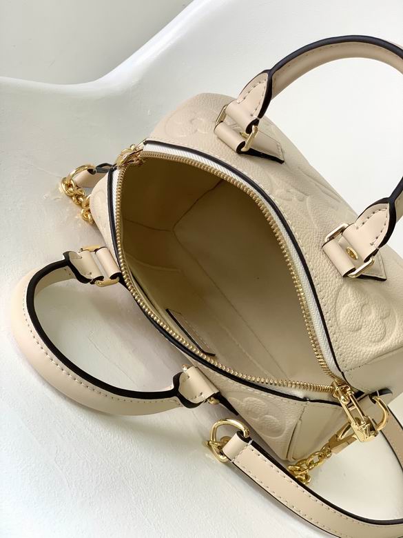 Louis Vuitton Speedy