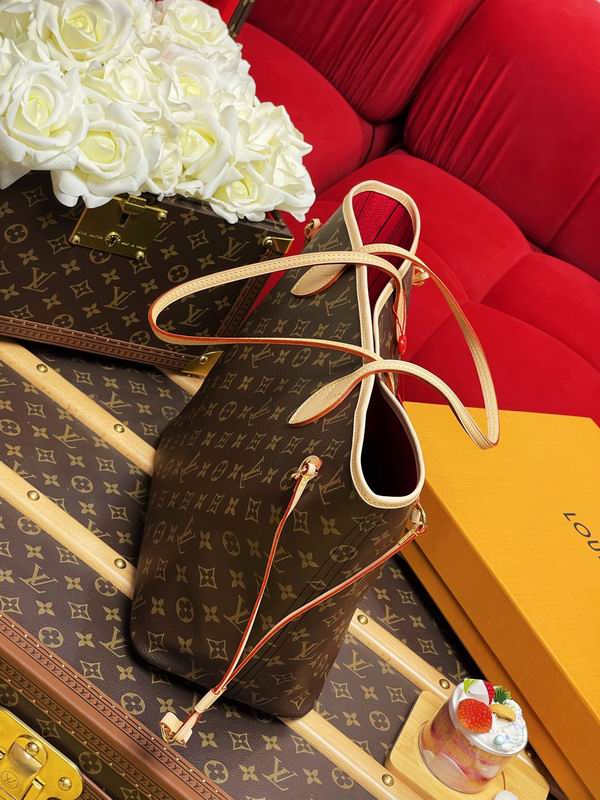 Louis Vuitton Neverfull